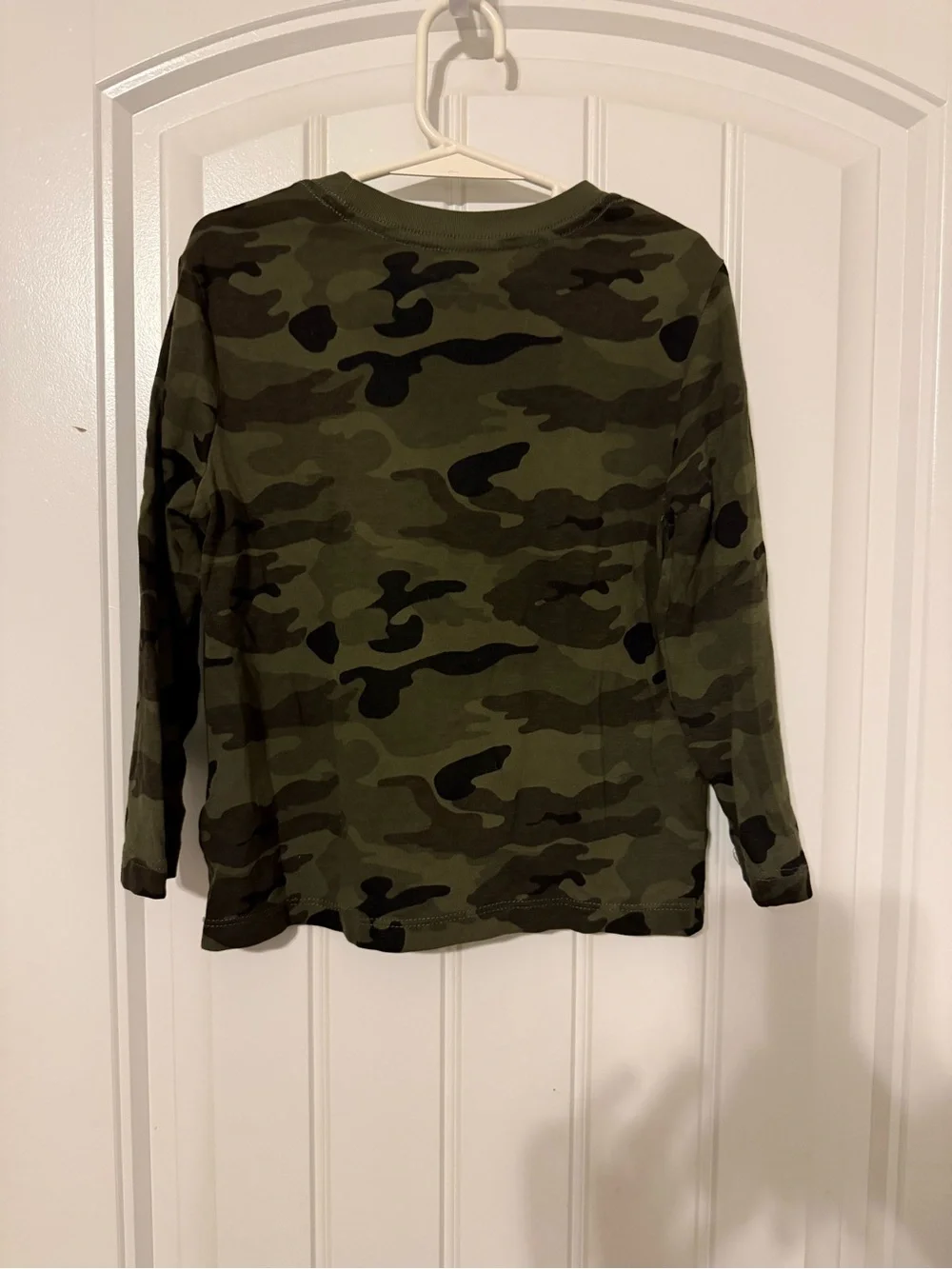 Old Navy Long-Sleeve Tee Trio - Olive, Navy & Camo Green